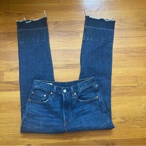 Levi Premium 501 Dark Wash Distressed Jeans A7